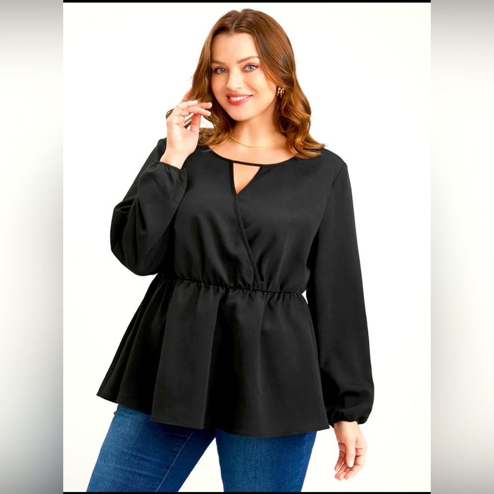 Bloomchic solid lantern sleeve keyhole round neck blouse Sz. 2x (18-20)